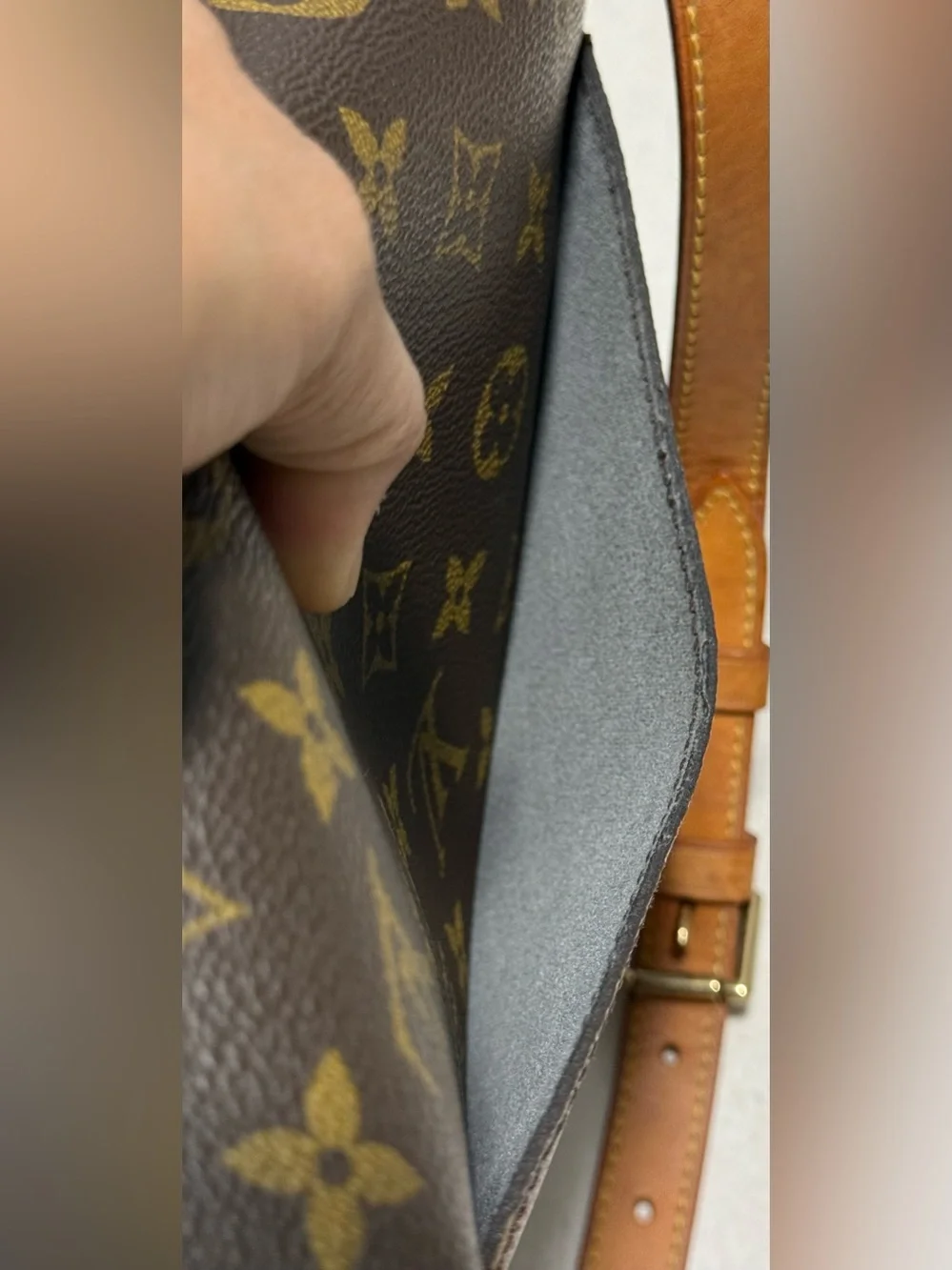 Louis Vuitton Vintage Saint Cloud GM Monogram Canvas Leather - Picture 12 of 16